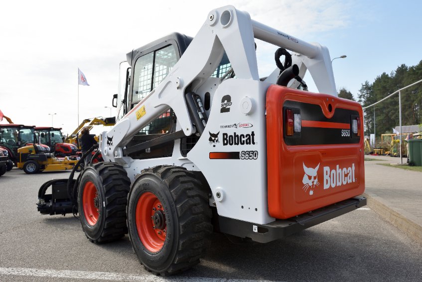 Bobcat Machinery